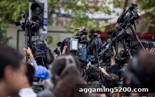 世界杯精彩瞬间H5互动分享：捕鱼达人下载式沉浸体验